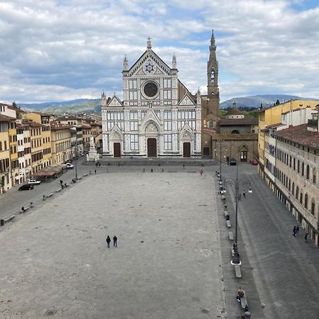 Attico In Piazza Santa Croce Apartment Florence Exterior photo